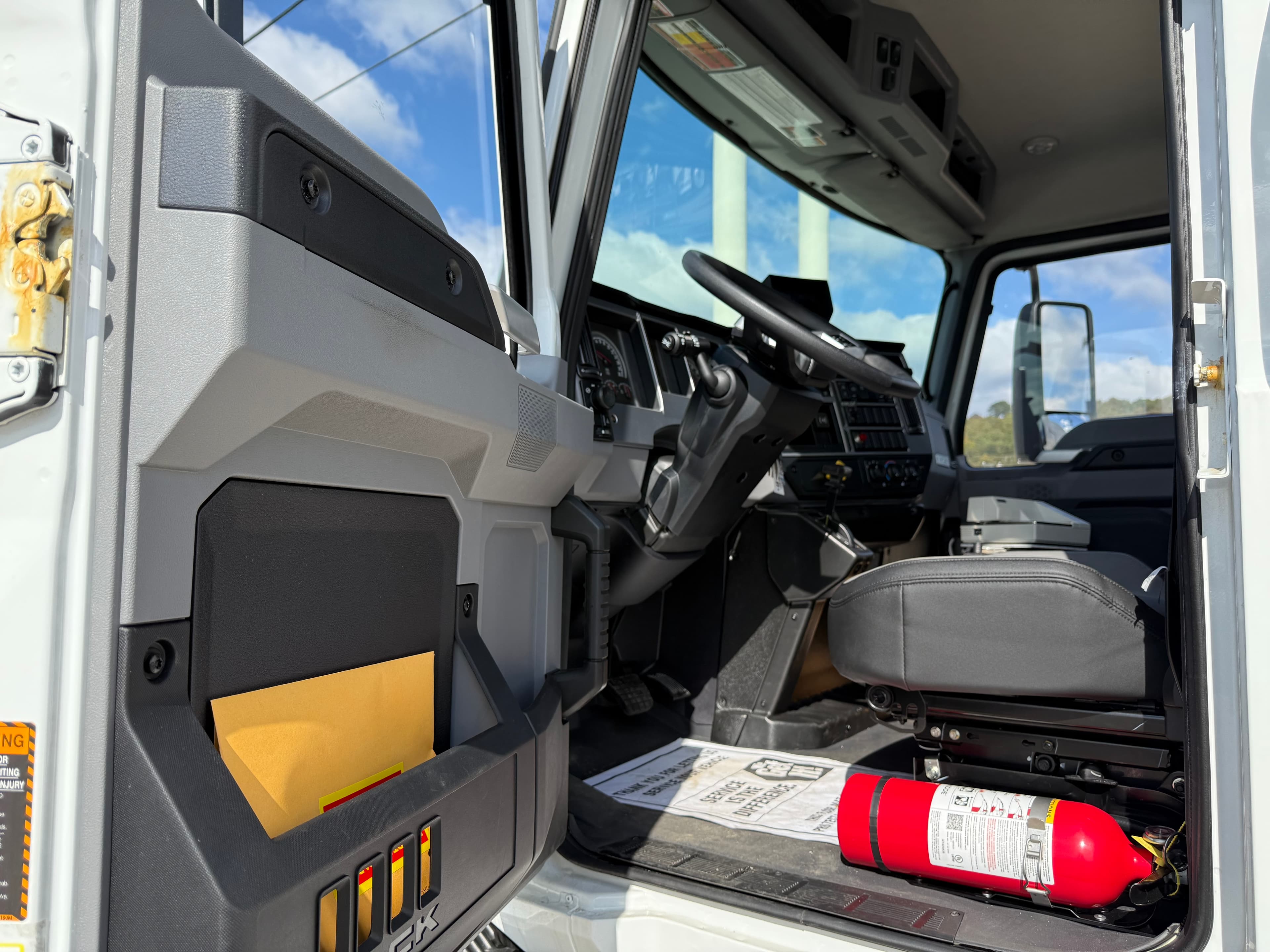 2026 Mack MD7 - Photo 1