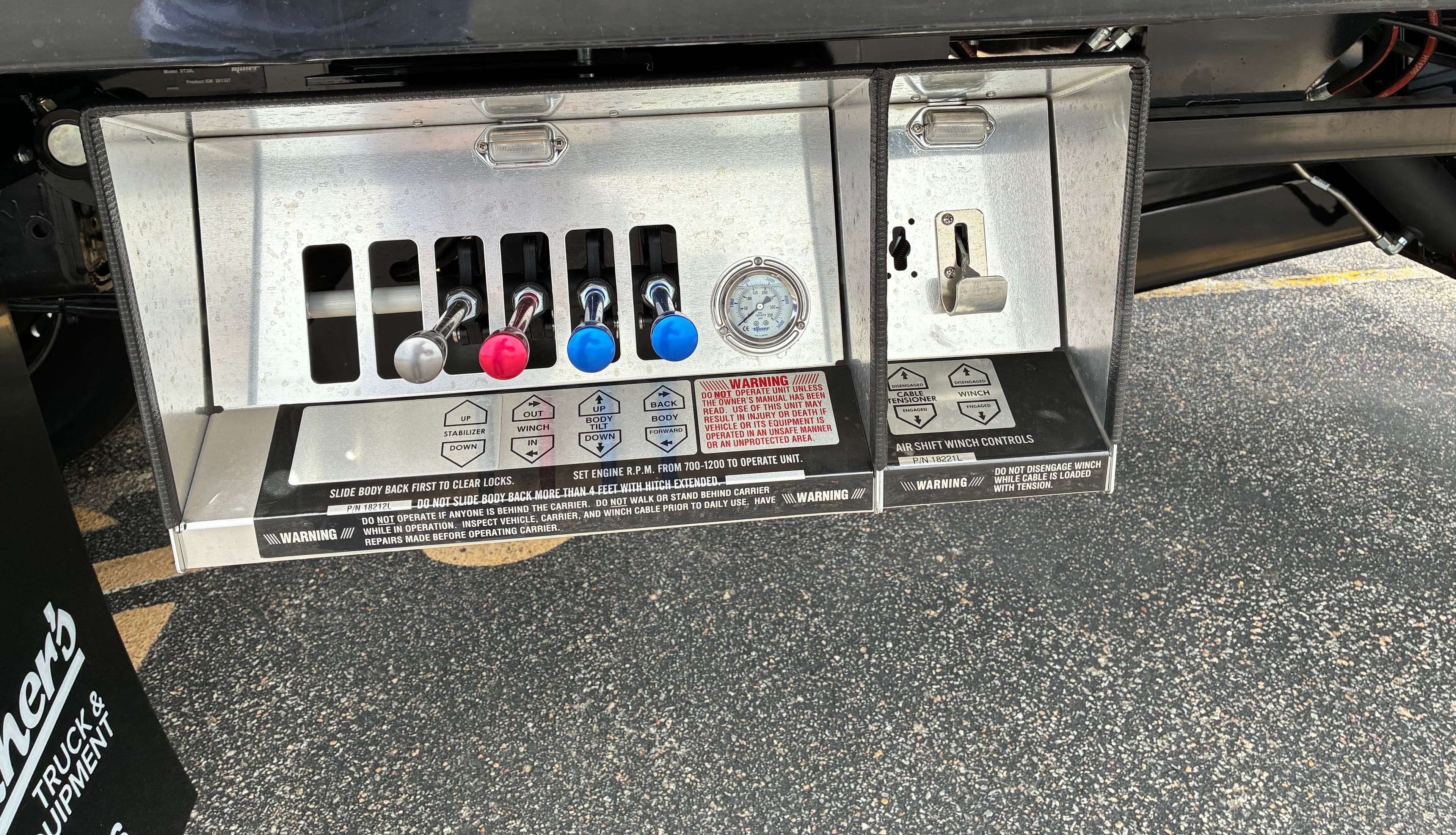 2026 Mack GR64F - Photo 1
