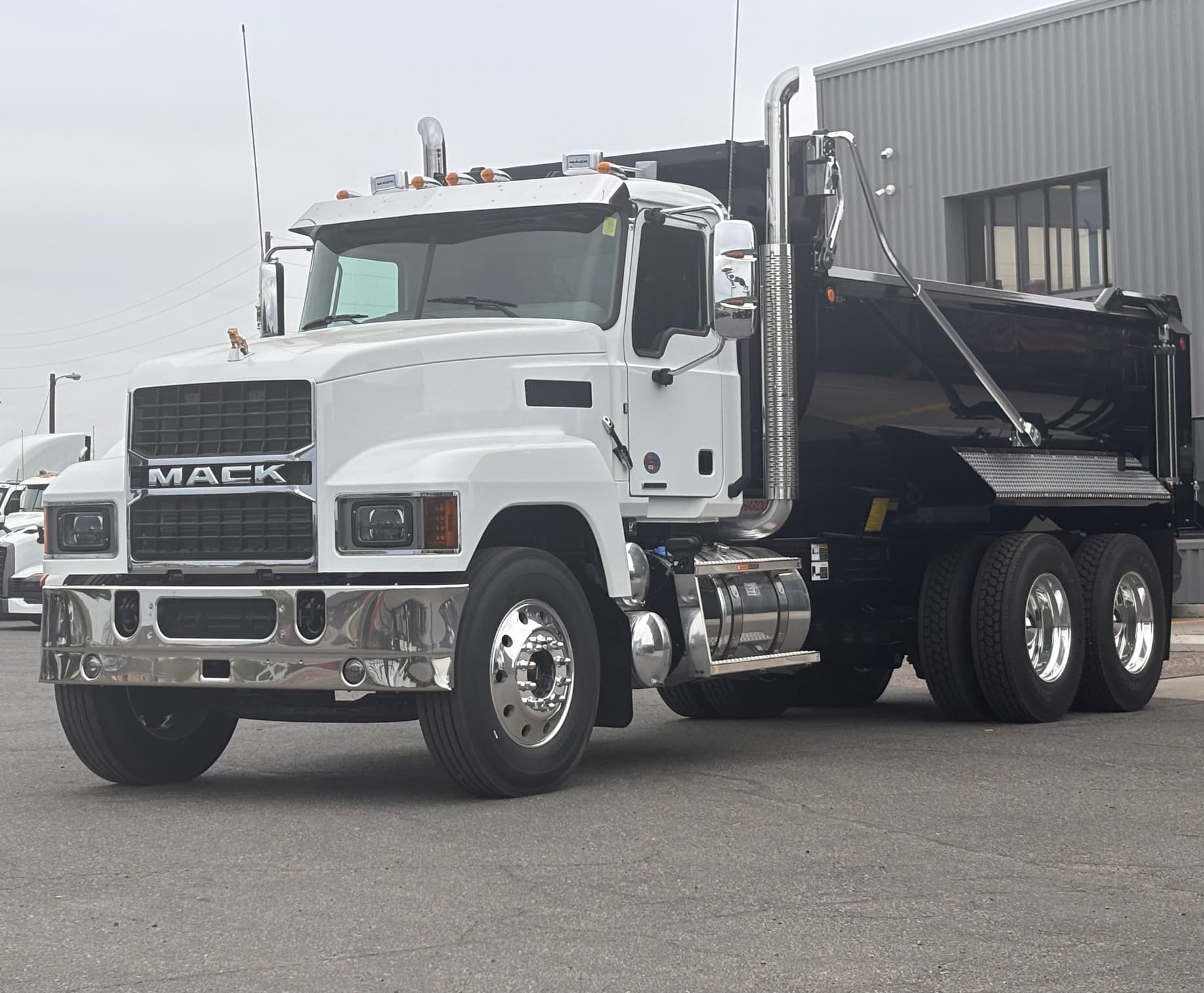 2026 Mack PI64 - Photo 1