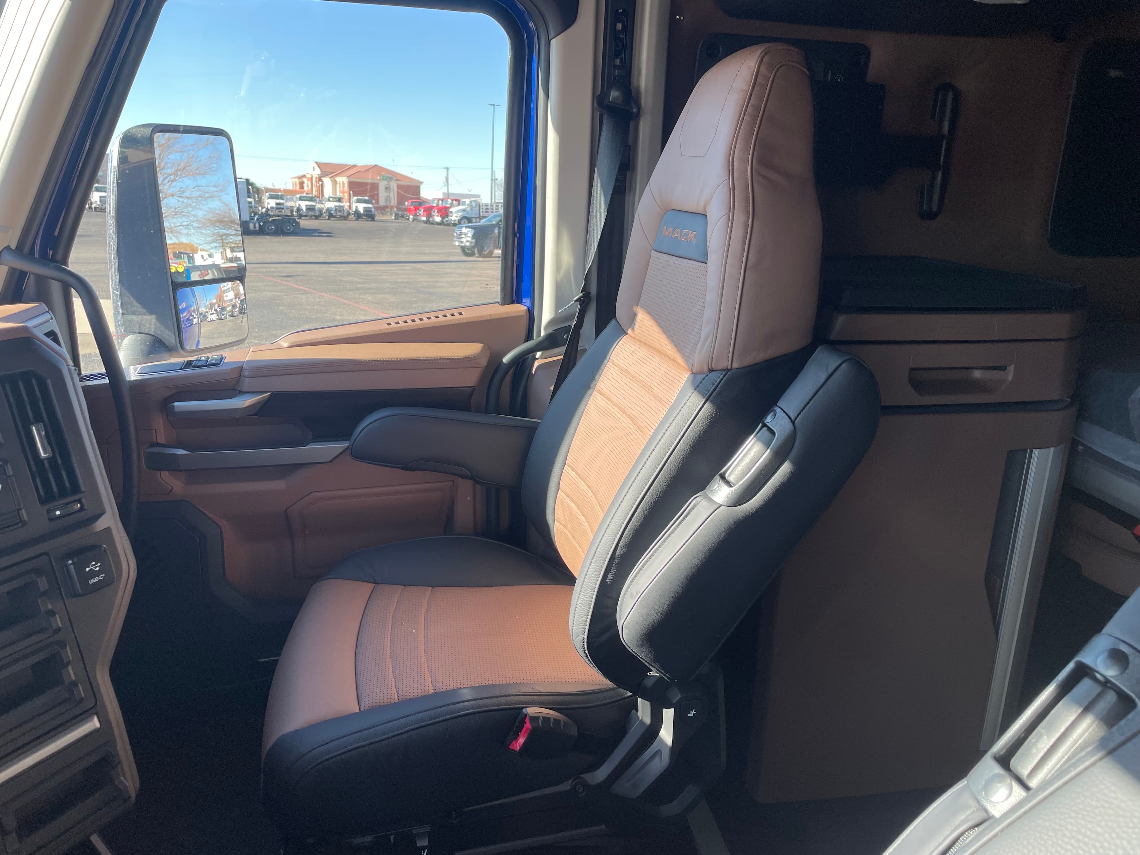 2026 Mack PR64T76H - Photo 1