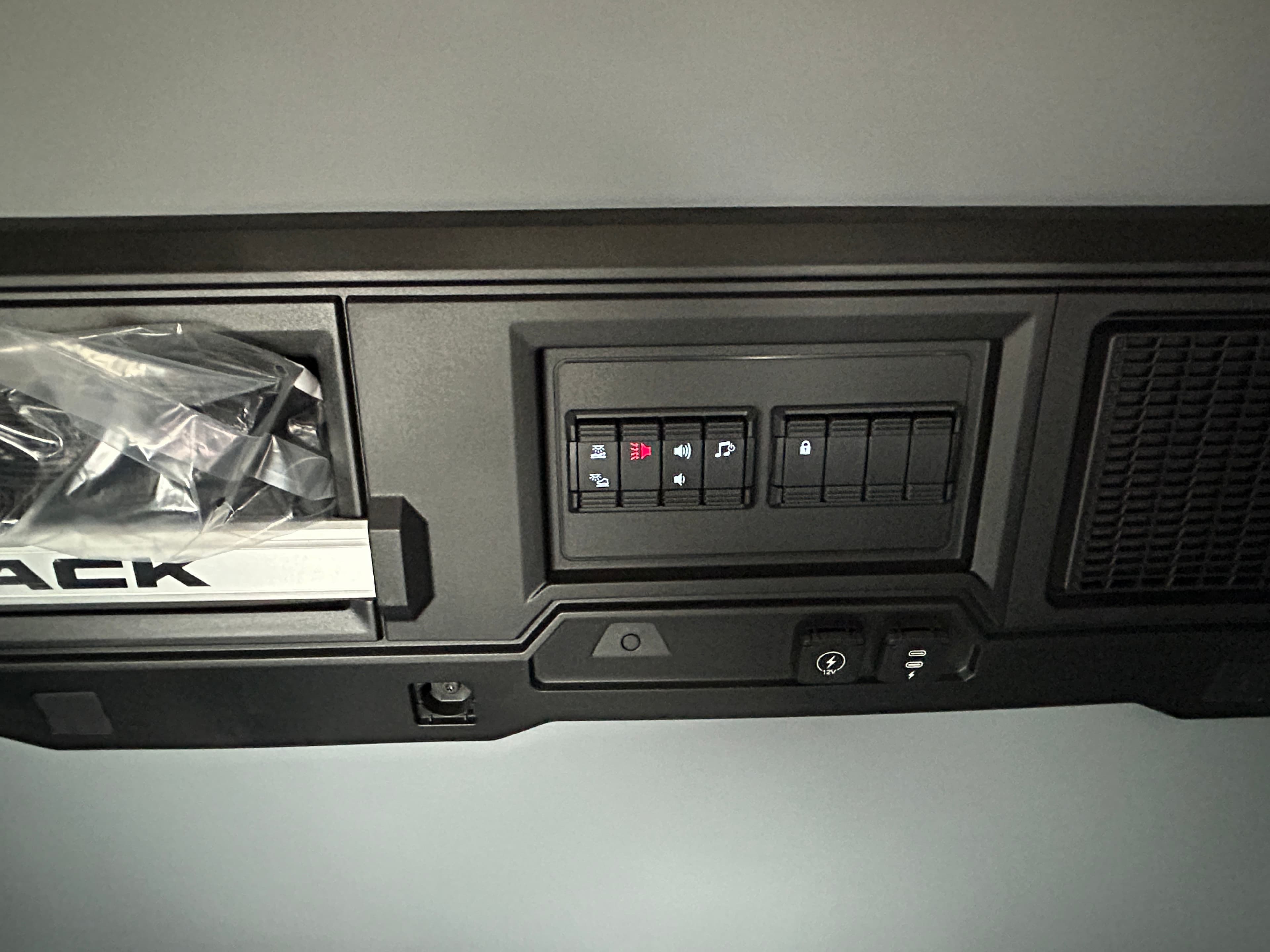2026 Mack PR64T44 - Photo 1