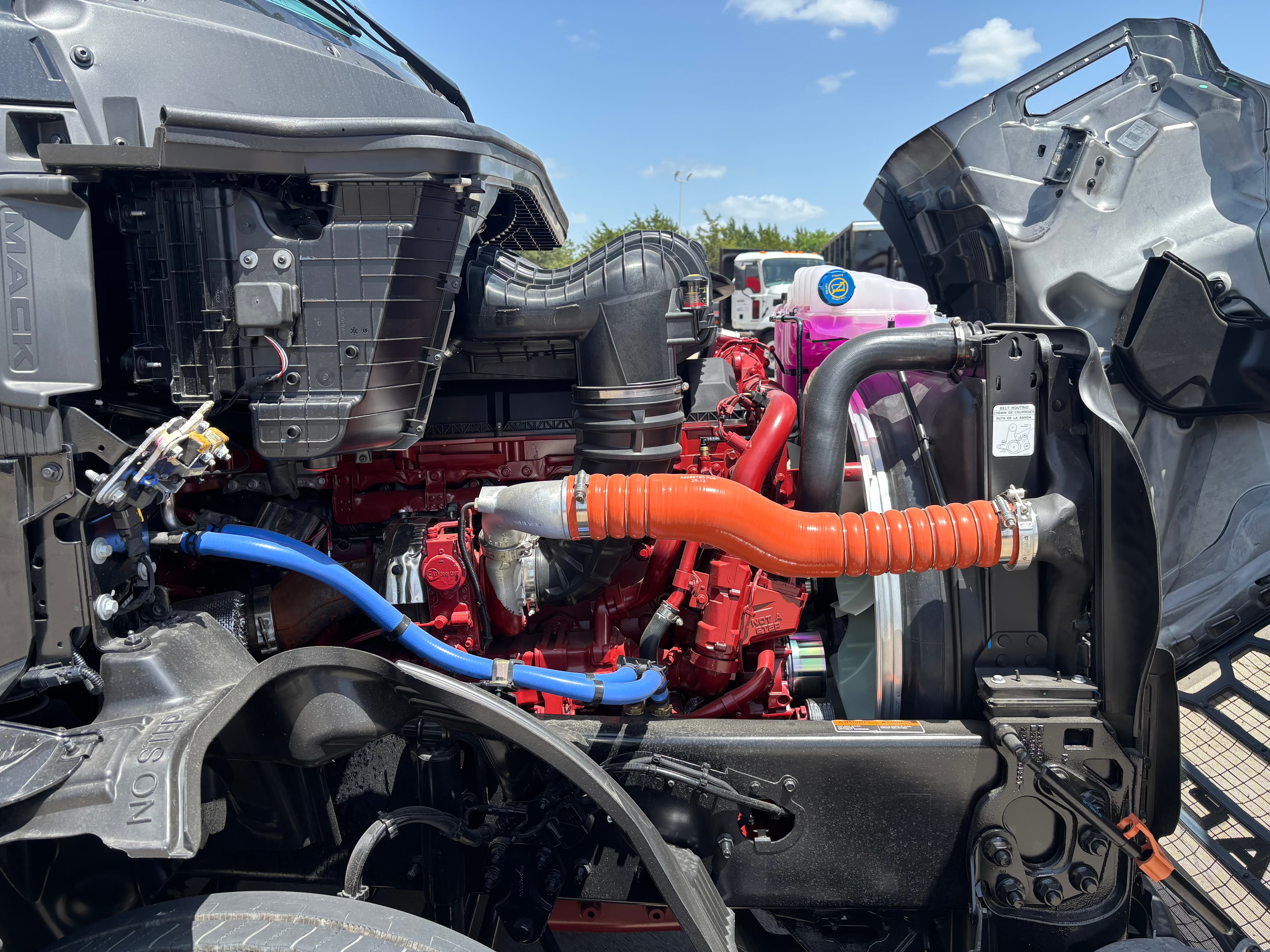 2027 Mack PR64T76H - Photo 1