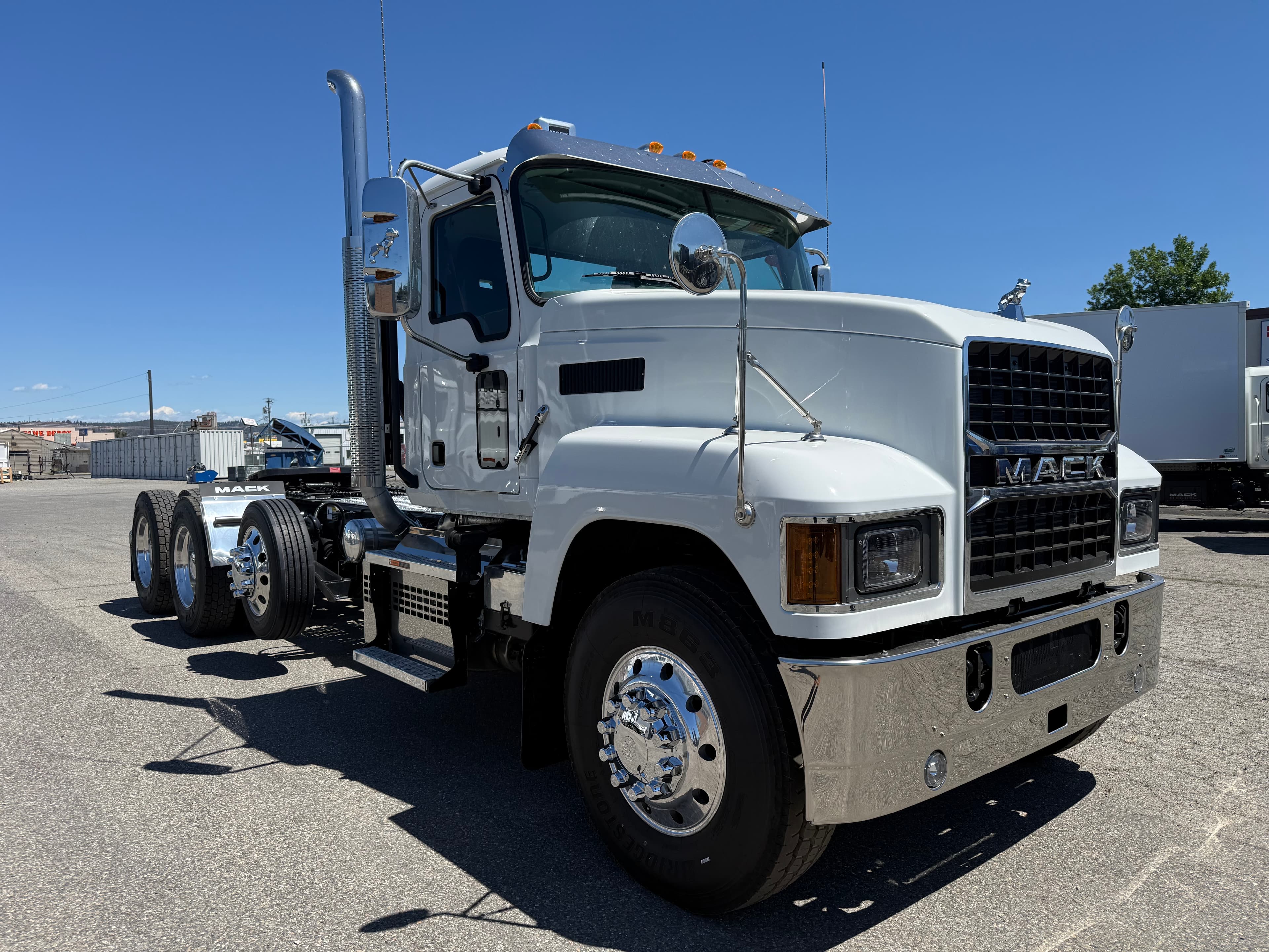 2027 Mack PI84T - Photo 1