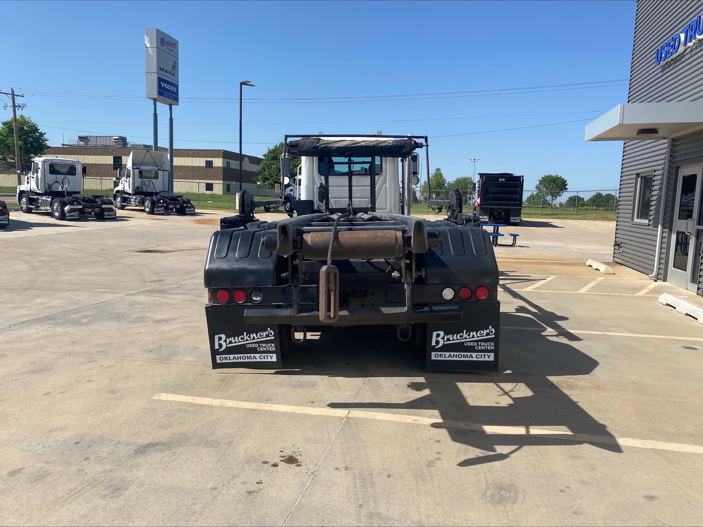 2016 Mack GU533 - Photo 1