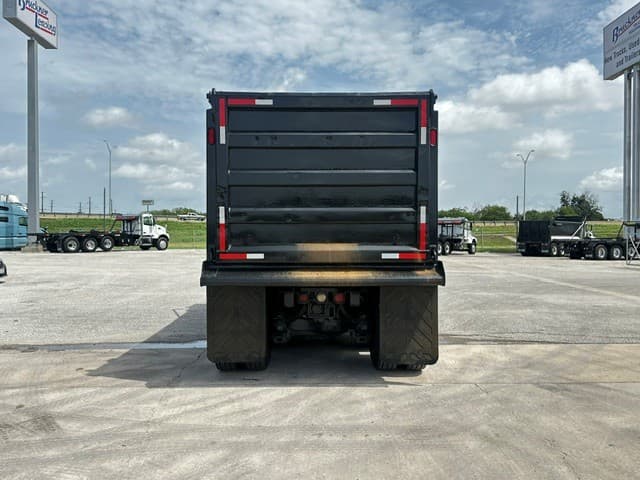 2020 Mack GR64F - Photo 1