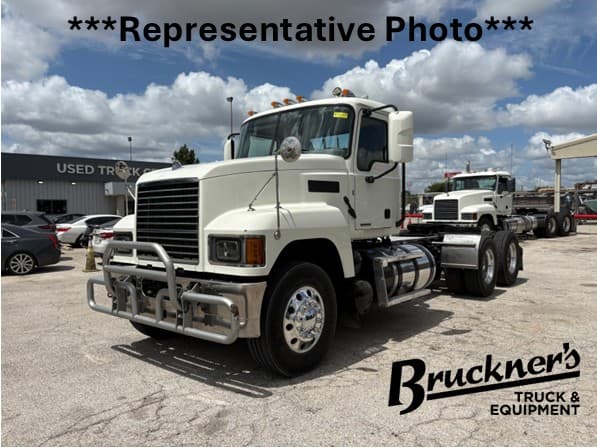 2020 Mack PI64T - Photo 1