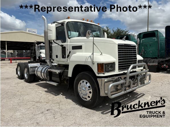2020 Mack PI64T - Photo 1